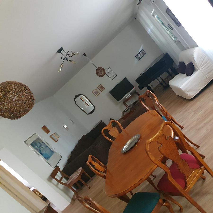 Apartment Lana Трогир Екстериор снимка